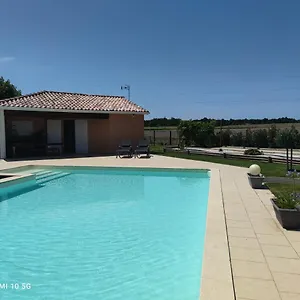 Le Du Font Blanque Hébergement de vacances Campsas